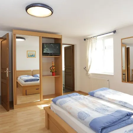 Sylvie Fahrer Et Fils Saint-Hippolyte